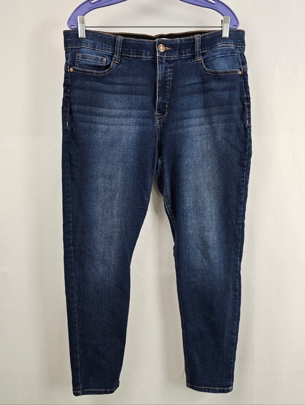 Angels Forever Young Women's 360 Sculpt Skinny Jeans, Sz 16